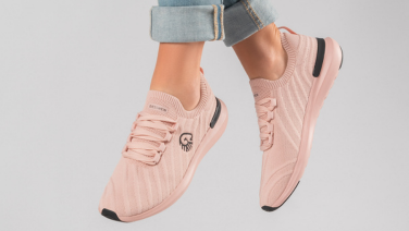 Fresh through the summer: how to keep your feet comfortable even in hot weather