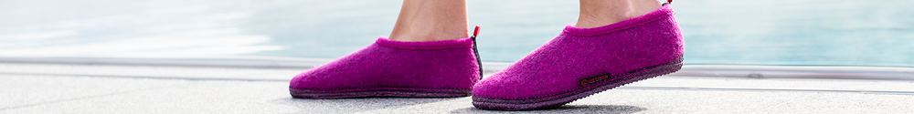 All Slippers Women