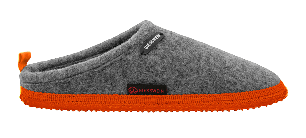 Woolpops Comfortable slippers with luminous sole